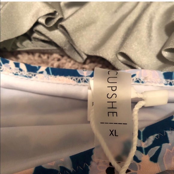 Cupshe magic crystal falbala bikini set XL - Picture 4 of 4